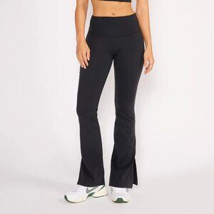 Angel Flare Fold-Over Legging